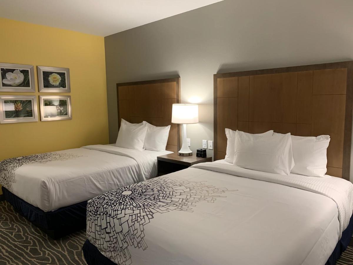 La Quinta Inn & Suites By Wyndham Тифтон Екстериор снимка