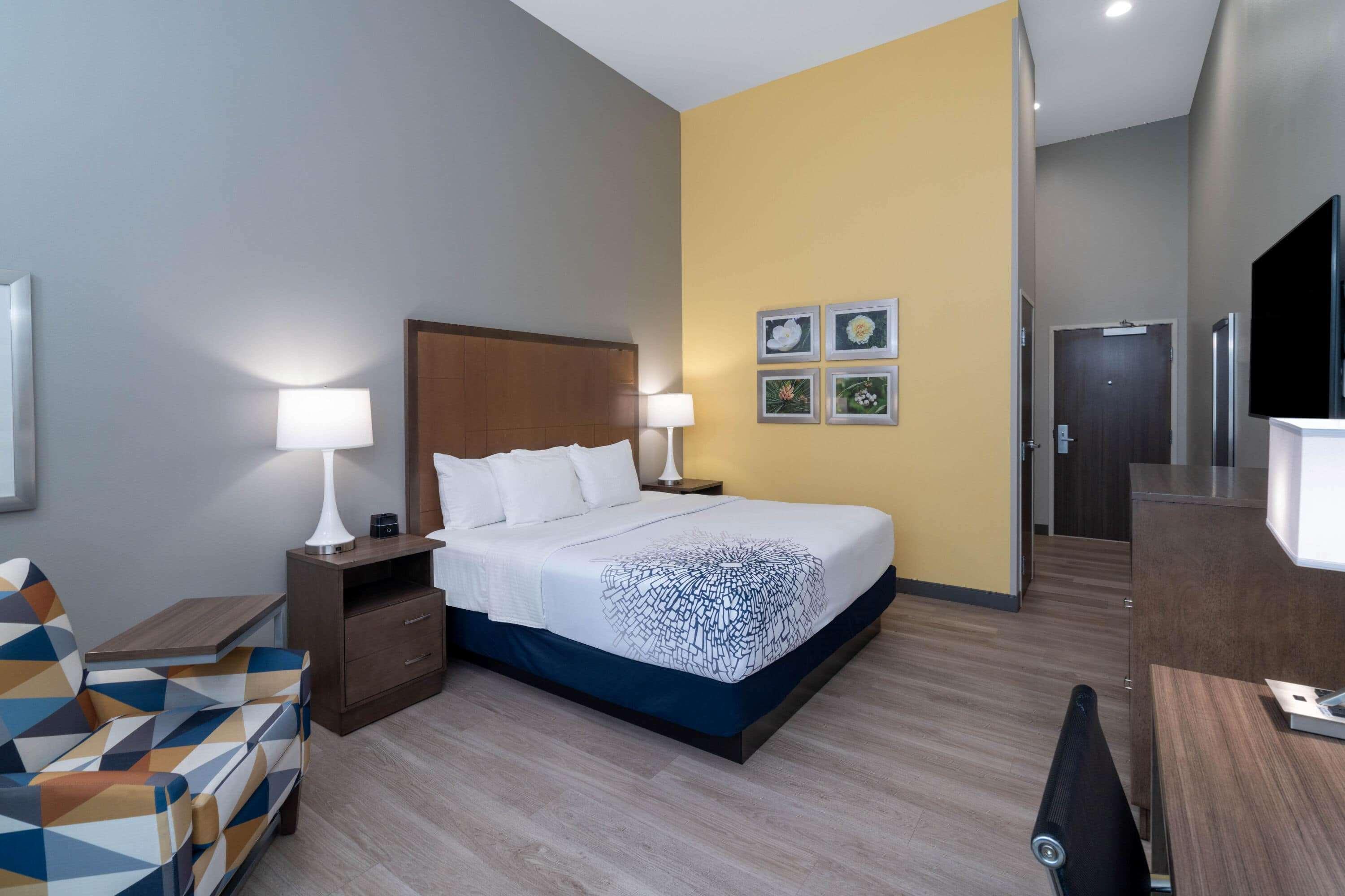 La Quinta Inn & Suites By Wyndham Тифтон Екстериор снимка